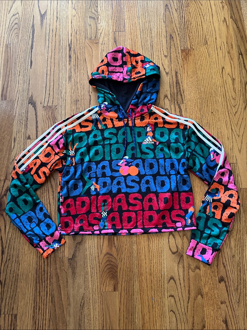 WOMENSNADIDAS x FARM RIO ANTHROPOLOGIE BODIES IN MOTION CROPPED HOODIE SZ SMALL